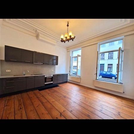 Hebergement Bruxelles Ngoại thất bức ảnh